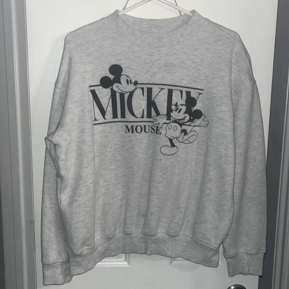 Size medium light, gray and black, Mickey Mouse sweatshirt, authentic Disney